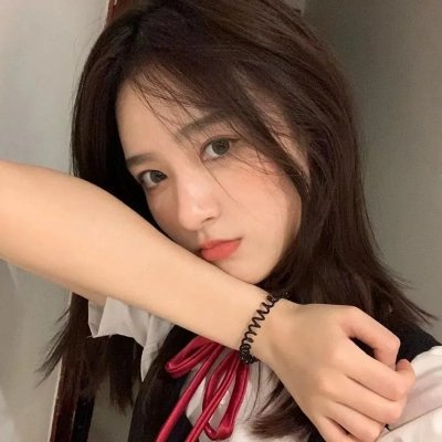 一个女人 封面